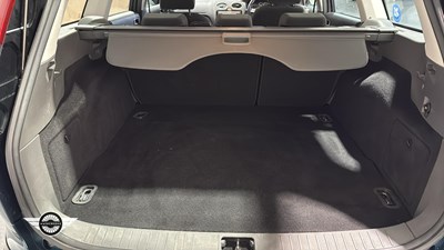 Lot 262 - 2005 FORD FOCUS GHIA