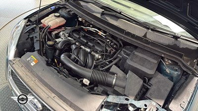 Lot 262 - 2005 FORD FOCUS GHIA