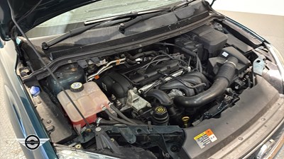 Lot 262 - 2005 FORD FOCUS GHIA