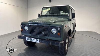 Lot 292 - 2015 LAND ROVER DEFENDER 90 HARD TOP