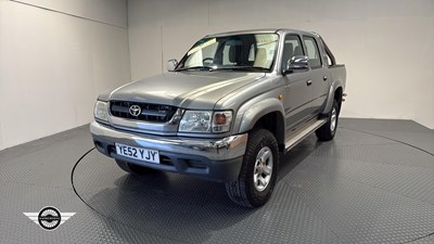 Lot 334 - 2002 TOYOTA HILUX VX 4WD