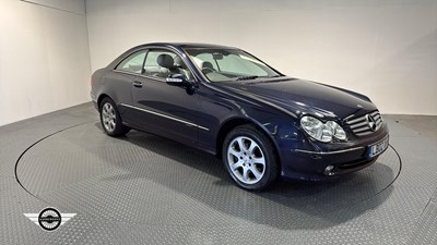 Lot 390 - 2002 MERCEDES CLK 320 ELEGANCE AUTO