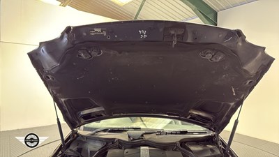 Lot 390 - 2002 MERCEDES CLK 320 ELEGANCE AUTO