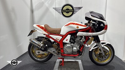 Lot 778 - 2003 YAMAHA FZS 600 CAFE RACER