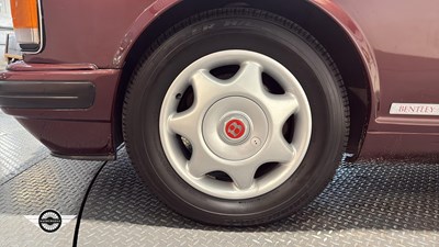 Lot 404 - 1997 BENTLEY TURBO R LWB