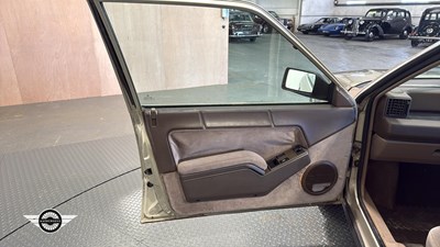 Lot 430 - 1989 RENAULT 25 GTX AUTO