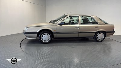 Lot 430 - 1989 RENAULT 25 GTX AUTO