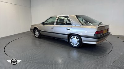 Lot 430 - 1989 RENAULT 25 GTX AUTO
