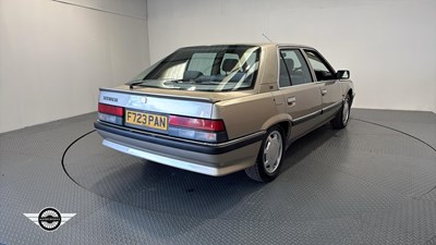 Lot 430 - 1989 RENAULT 25 GTX AUTO