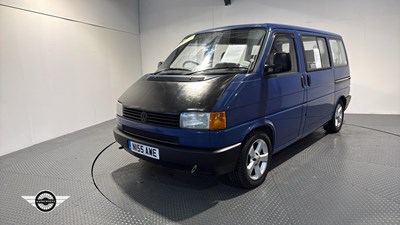 Lot 414 - 1995 VOLKSWAGEN CARAVELLE SWB
