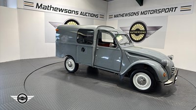Lot 424 - 1964 CITROEN