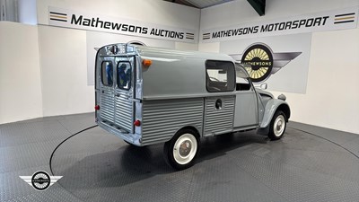 Lot 424 - 1964 CITROEN