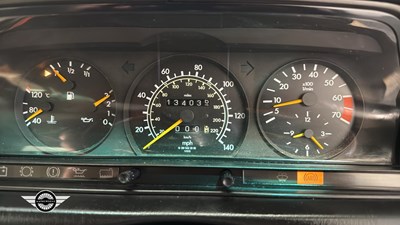 Lot 444 - 1991 MERCEDES 190E AUTO