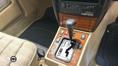 Lot 444 - 1991 MERCEDES 190E AUTO