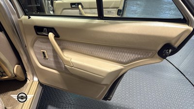 Lot 444 - 1991 MERCEDES 190E AUTO