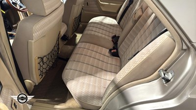 Lot 444 - 1991 MERCEDES 190E AUTO