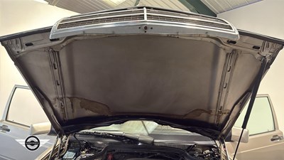 Lot 444 - 1991 MERCEDES 190E AUTO