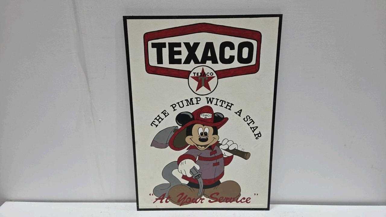 Lot 67 - TEXACO FIRE CHIEF HAND PAINTED SIGN 28" X 17"
