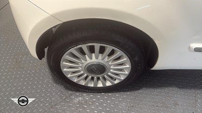 Lot 666 - 2009 FIAT 500 LOUNGE