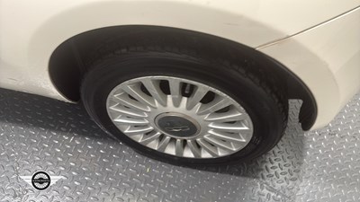 Lot 666 - 2009 FIAT 500 LOUNGE