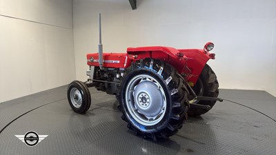 Lot 350 - MASSEY FERGUSON 135