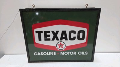 Lot 575 - TEXACO GASOLINE + MOTOR OILS , DOUBLE SIDED LIGHT UP SIGN 28" X 22"
