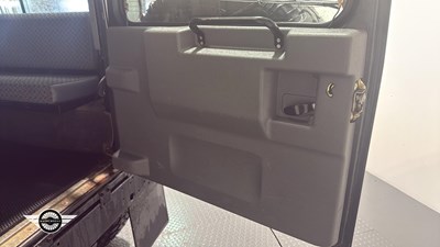 Lot 408 - 1995 LAND ROVER 90 DEFENDER COUNTY SW TDI