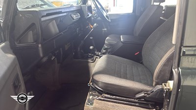 Lot 408 - 1995 LAND ROVER 90 DEFENDER COUNTY SW TDI