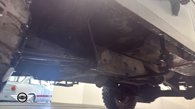 Lot 408 - 1995 LAND ROVER 90 DEFENDER COUNTY SW TDI