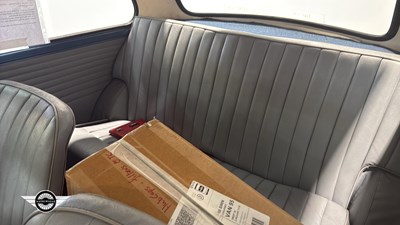 Lot 438 - 1966 AUSTIN MINI DE LUX