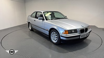 Lot 722 - 1998 BMW 318 IS AUTO