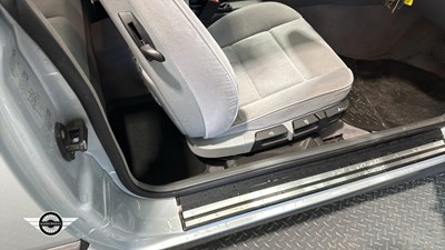 Lot 722 - 1998 BMW 318 IS AUTO