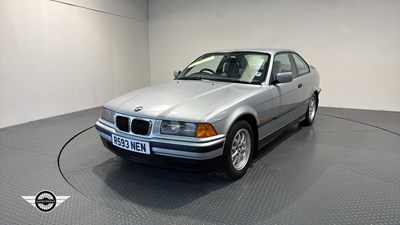 Lot 722 - 1998 BMW 318 IS AUTO