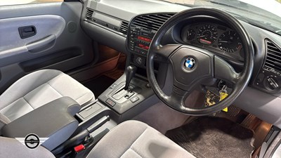 Lot 722 - 1998 BMW 318 IS AUTO