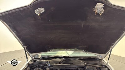 Lot 722 - 1998 BMW 318 IS AUTO