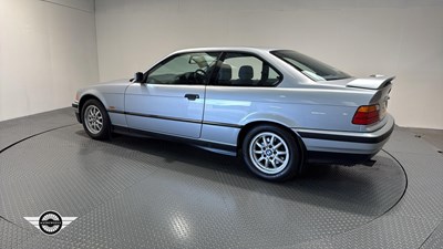 Lot 722 - 1998 BMW 318 IS AUTO
