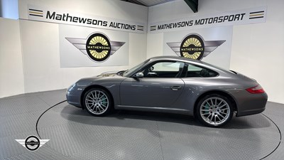 Lot 4 - 2007 PORSCHE 911 CARRERA 2 TIPTRONIC S