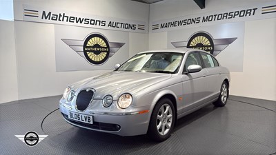 Lot 618 - 2005 JAGUAR S-TYPE V6 SE AUTO