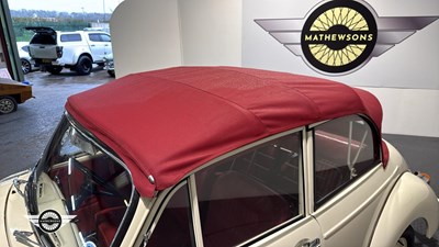 Lot 670 - 1966 MORRIS MINOR 1000