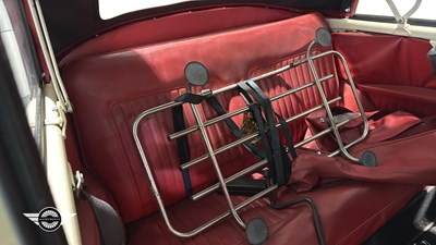 Lot 670 - 1966 MORRIS MINOR 1000