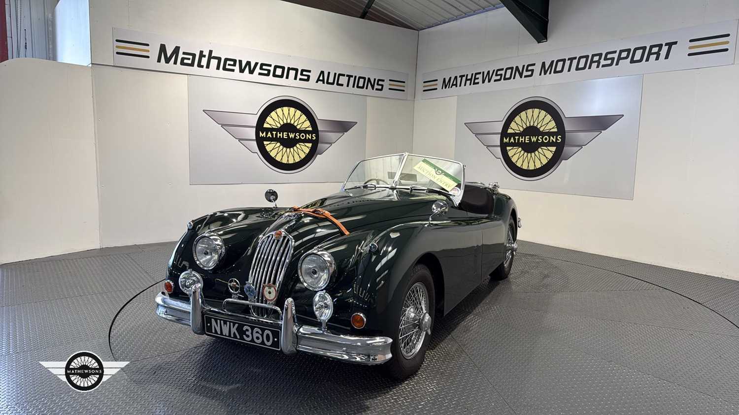 Lot 672 - 1955 JAGUAR XK140