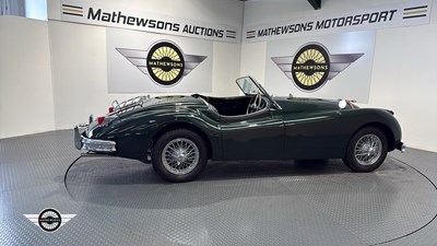 Lot 672 - 1955 JAGUAR XK140