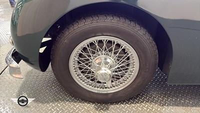 Lot 672 - 1955 JAGUAR XK140