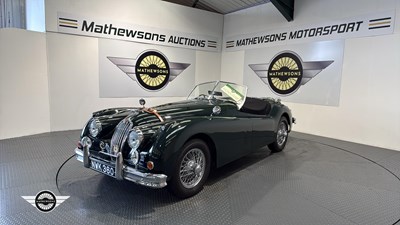 Lot 672 - 1955 JAGUAR XK140