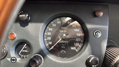Lot 672 - 1955 JAGUAR XK140