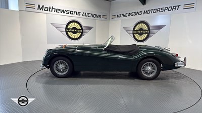 Lot 672 - 1955 JAGUAR XK140