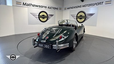 Lot 672 - 1955 JAGUAR XK140