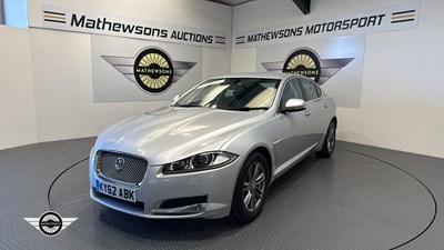 Lot 682 - 2012 JAGUAR XF LUXURY V6 AUTO