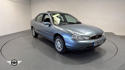 Lot 842 - 1999 FORD MONDEO GHIA