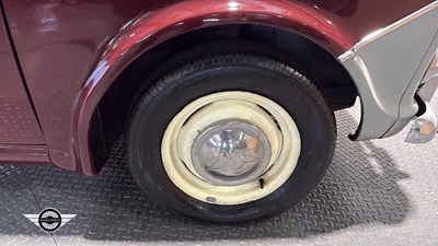 Lot 720 - 1963 WOLSELEY 1500